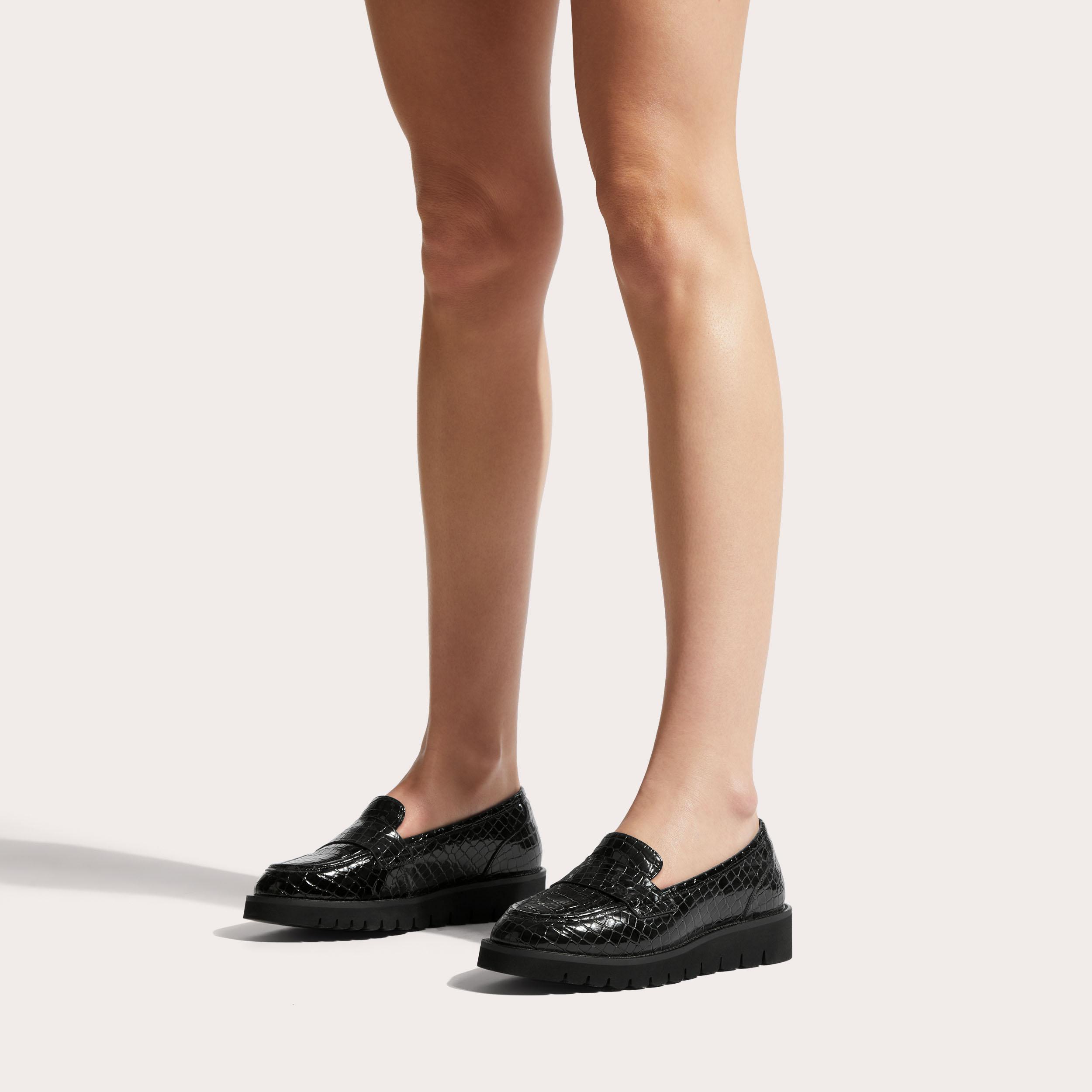 carvela jagger black