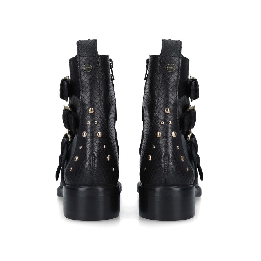 Scant boots sales