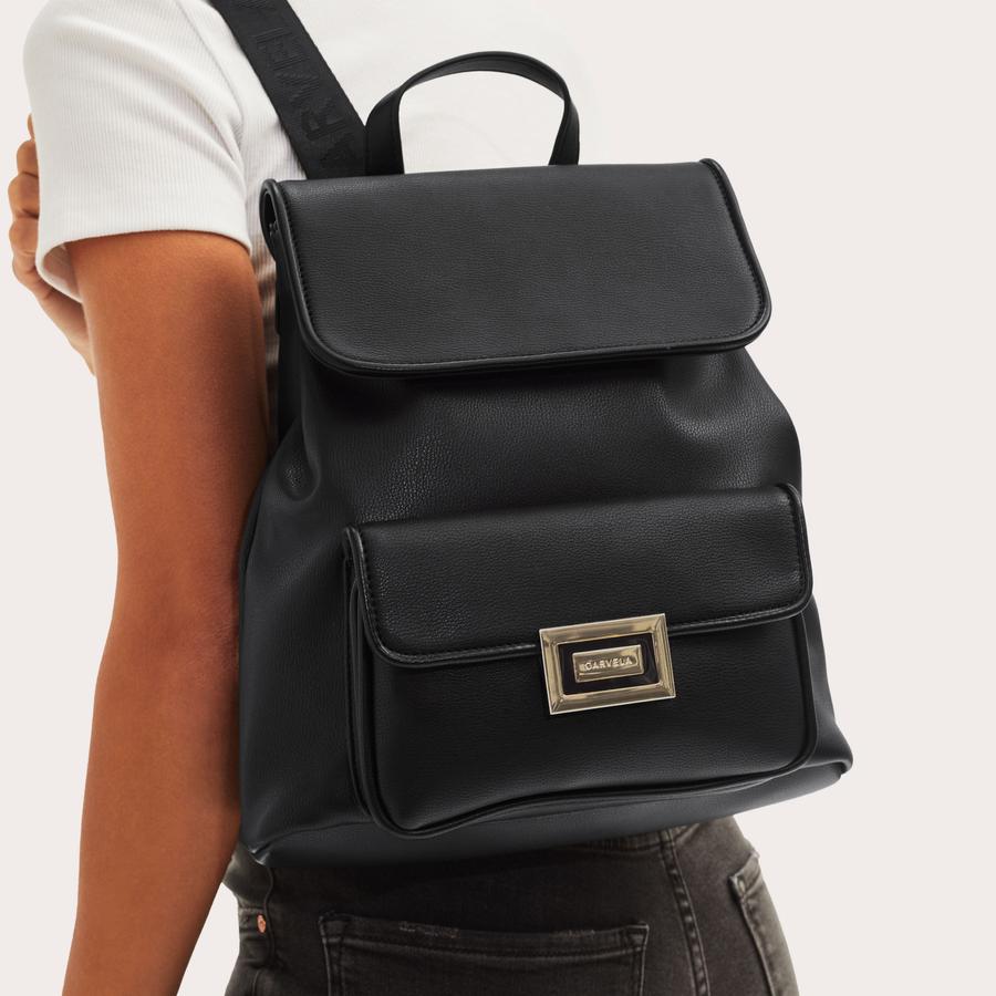 BOXY BACKPACK Black Backpack by CARVELA