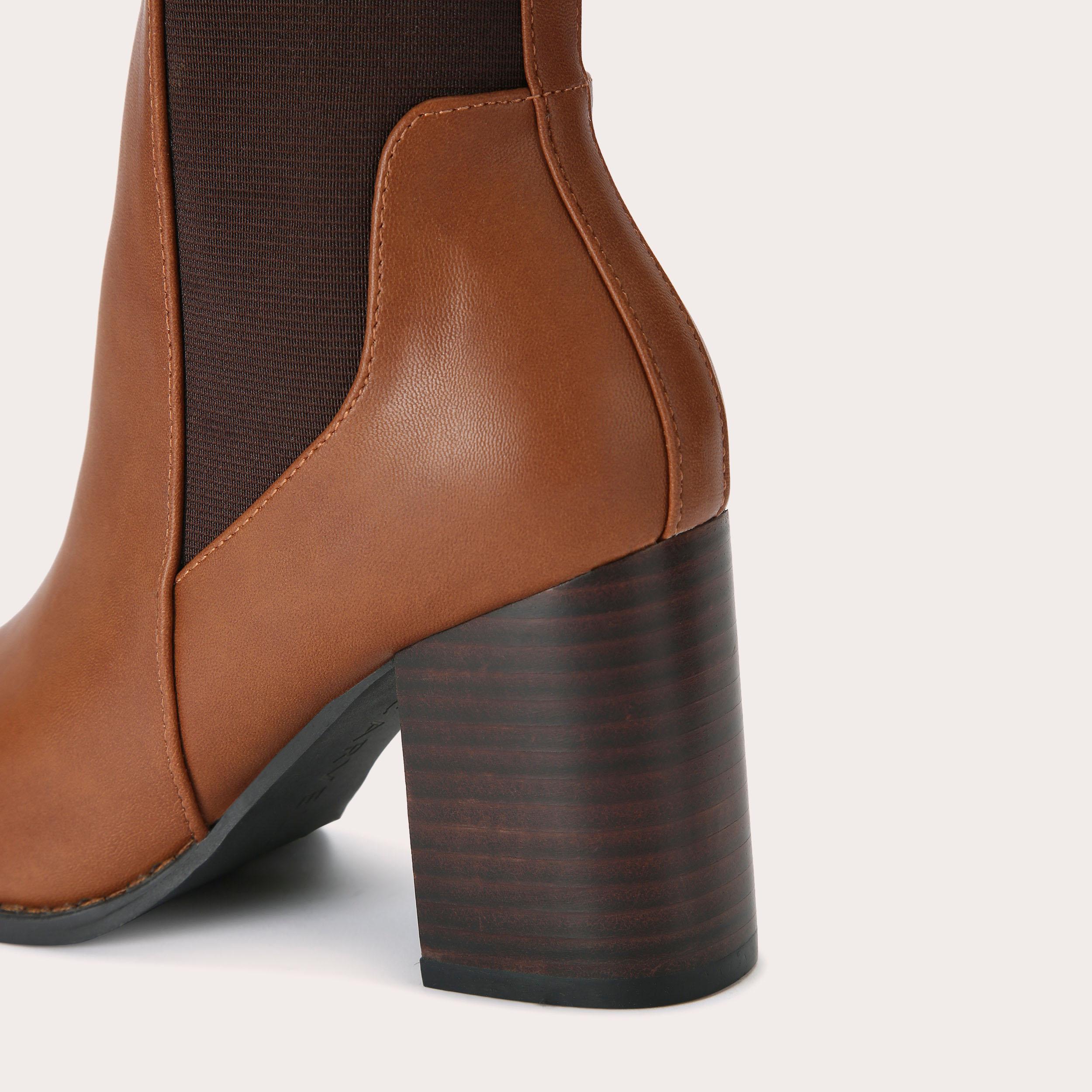 TOODLE CHELSEA Tan Heeled Chelsea Boot by CARVELA