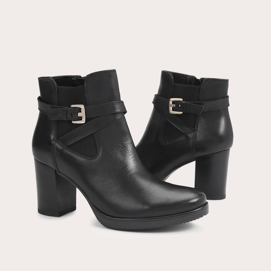 Carvela silver boots online