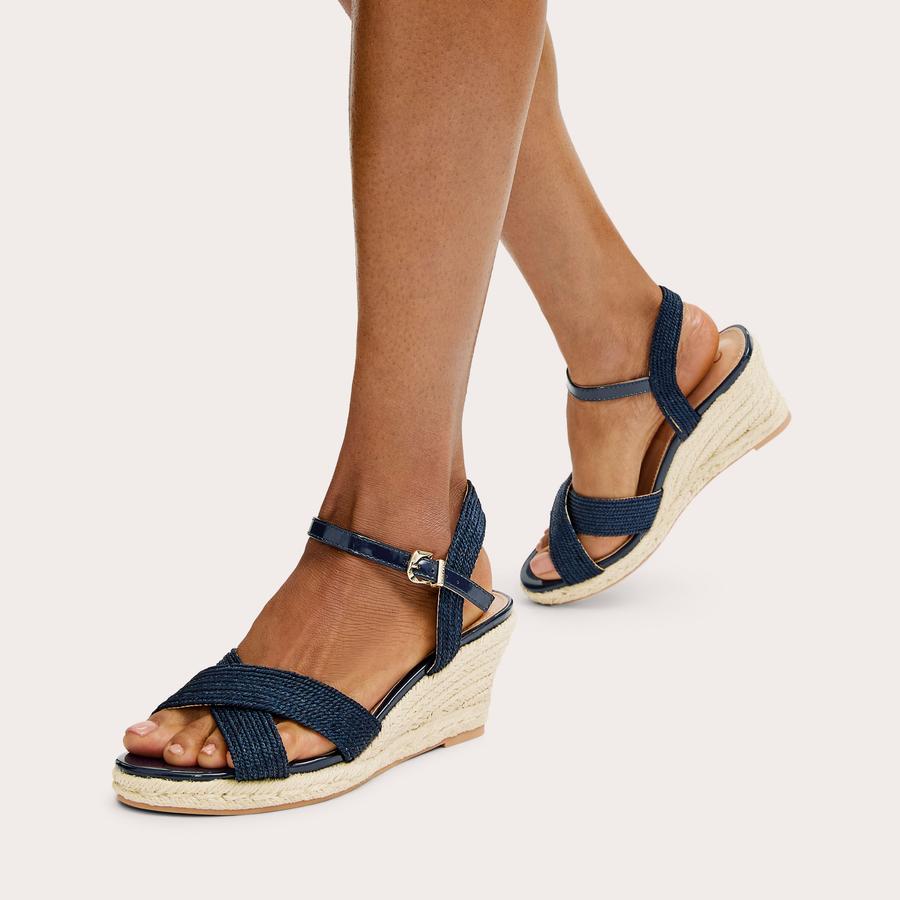 Carvela fashion navy sandals