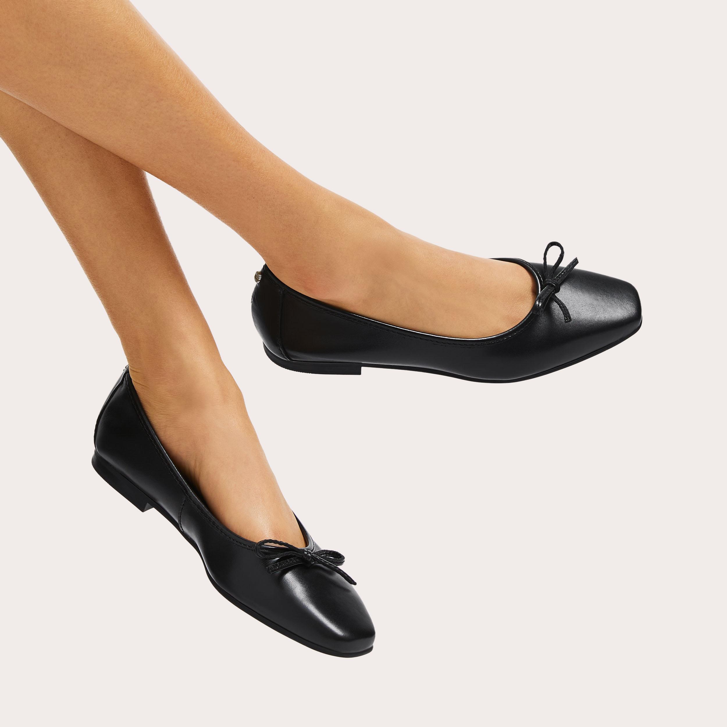 Carvela ladies flat shoes online