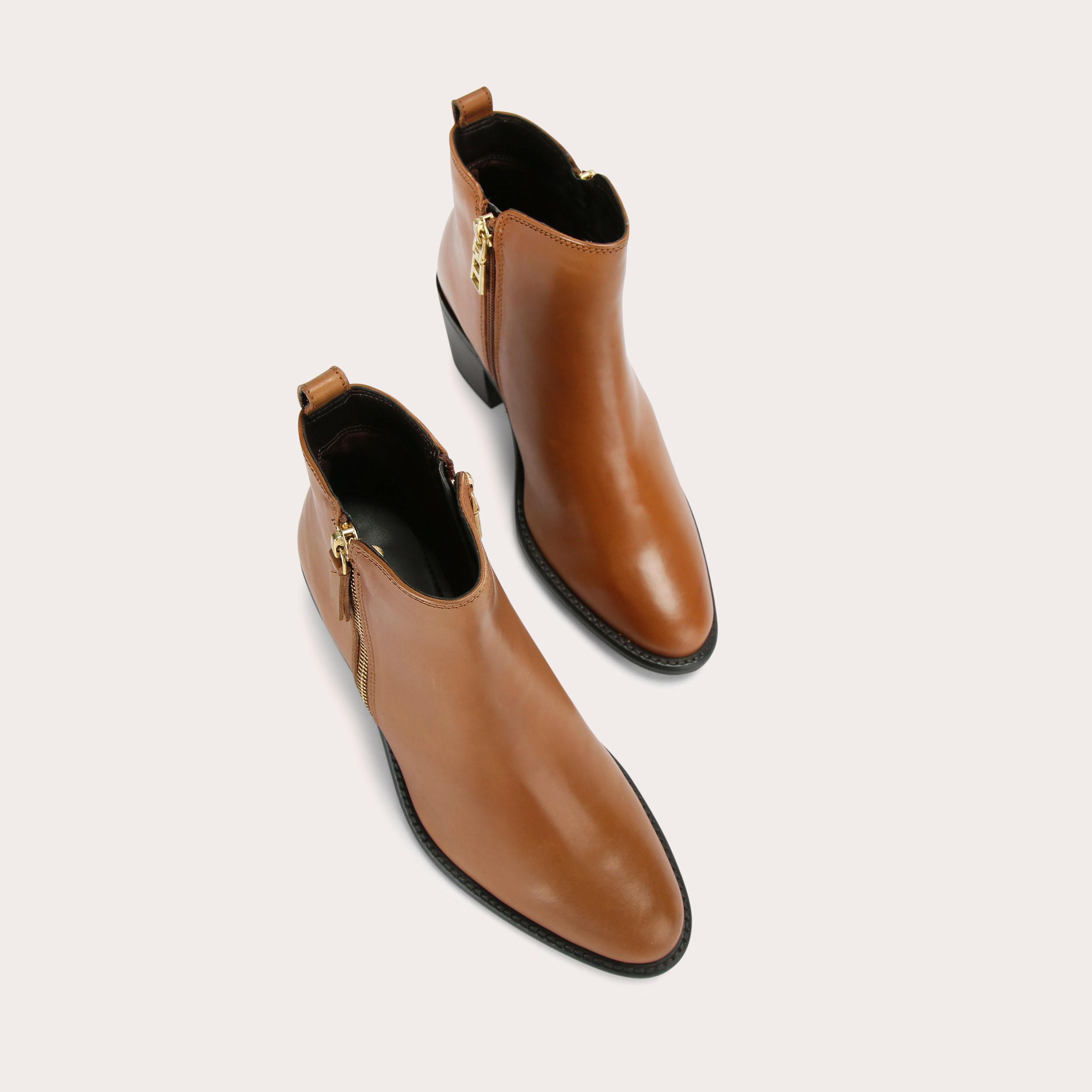 Carvela snail tan store boots