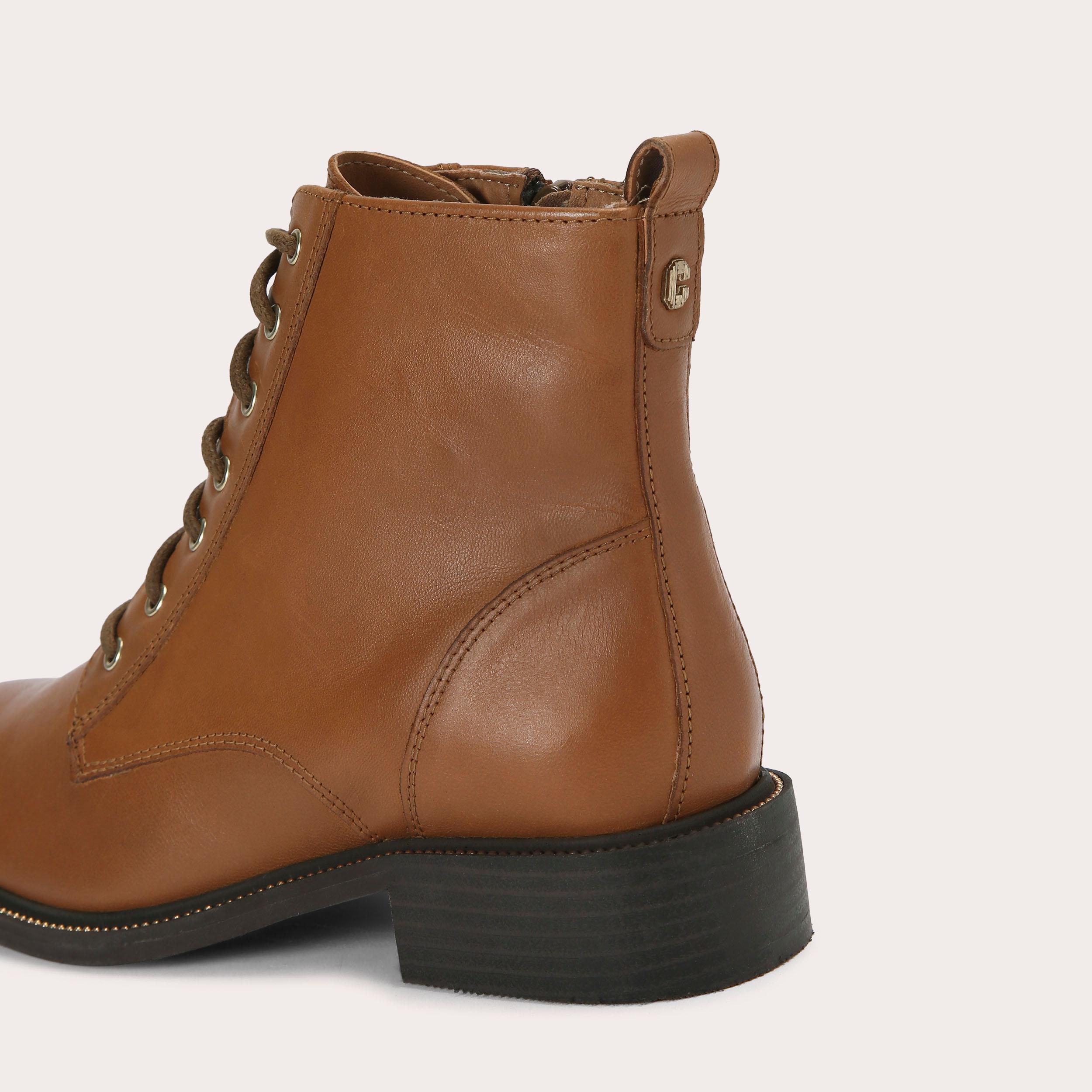 Carvela smart hot sale tan boots