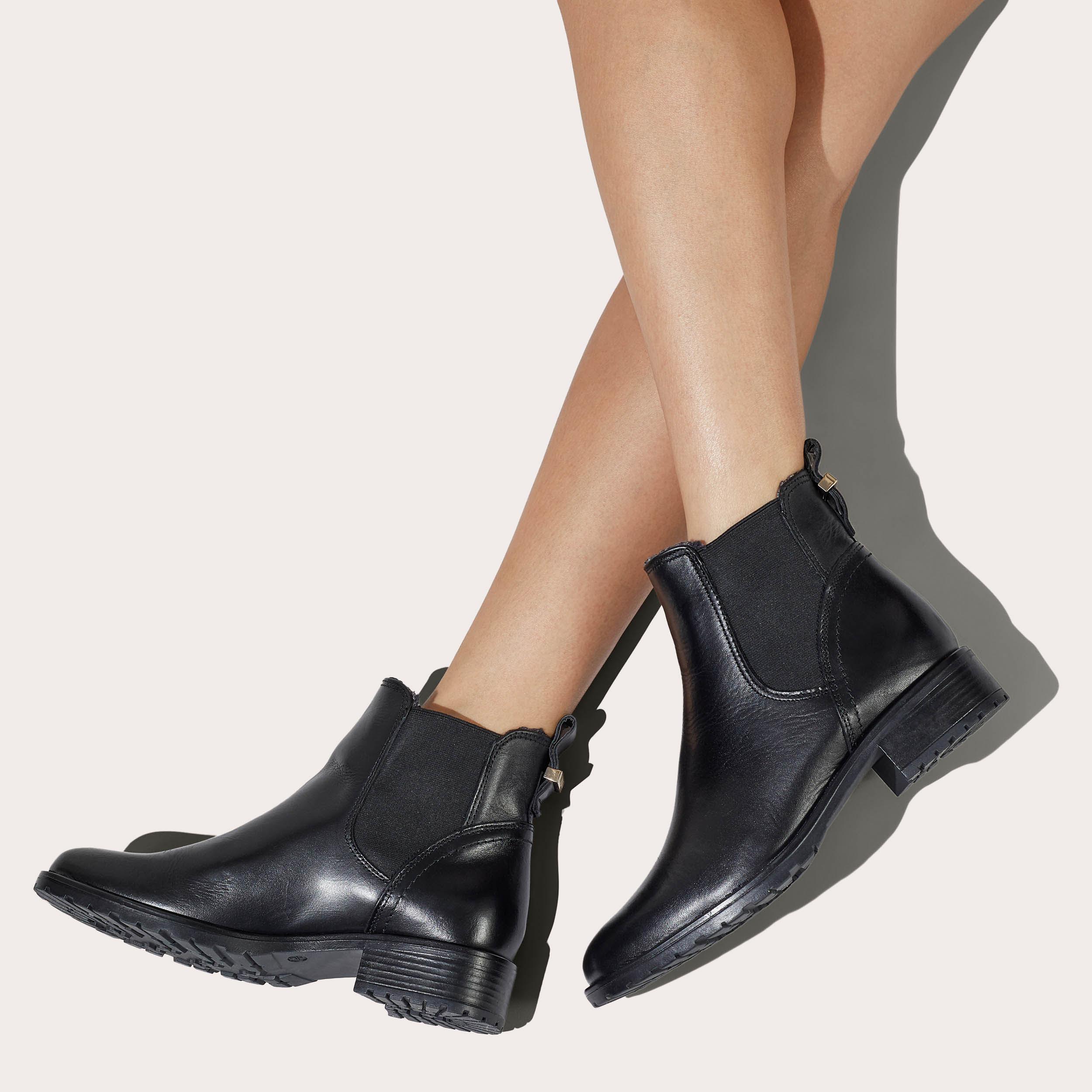 Carvela 2024 smart boots