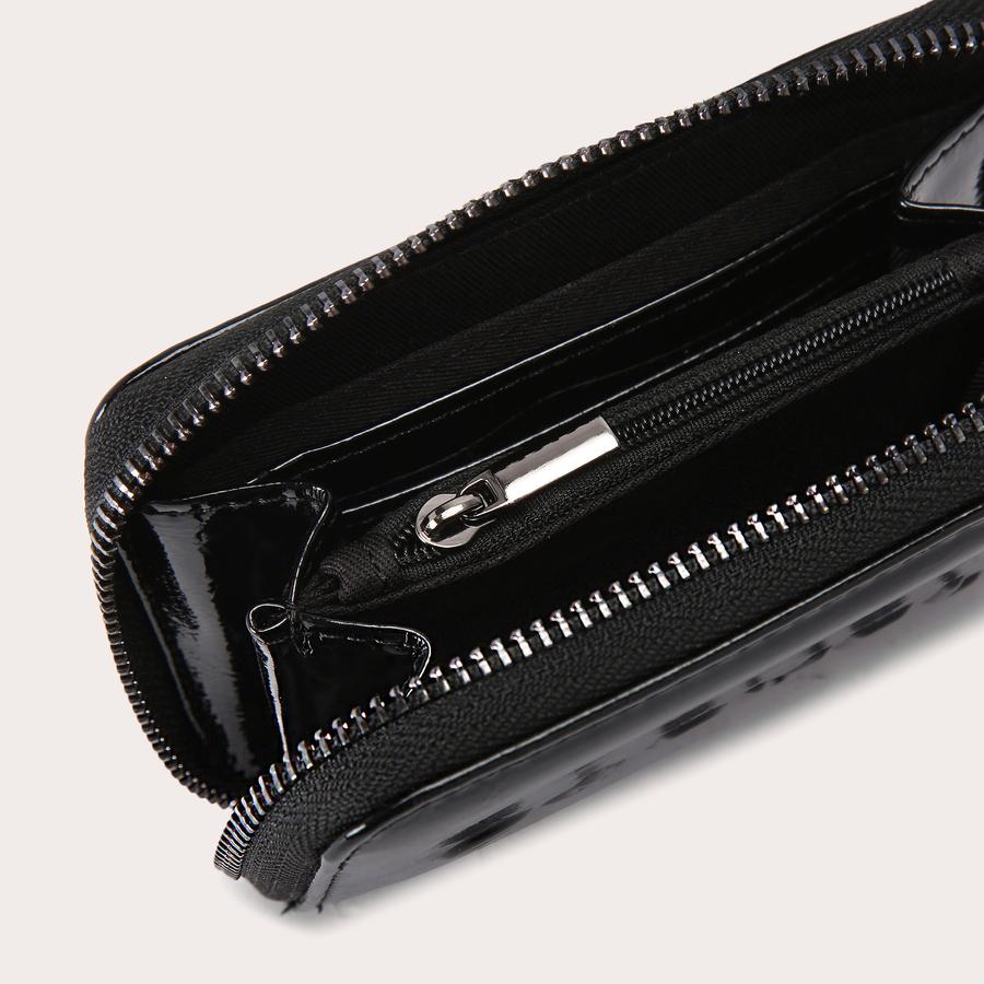 レザー風【Carvela】Carvela フレーム ブラック ミニ財布 FRAME MINI PURSE Black Patent Zipped Purse by CARVELA