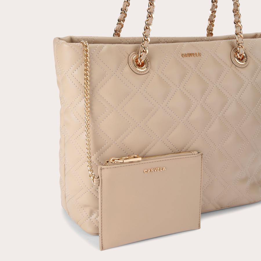 Quilted chain tote bag sale