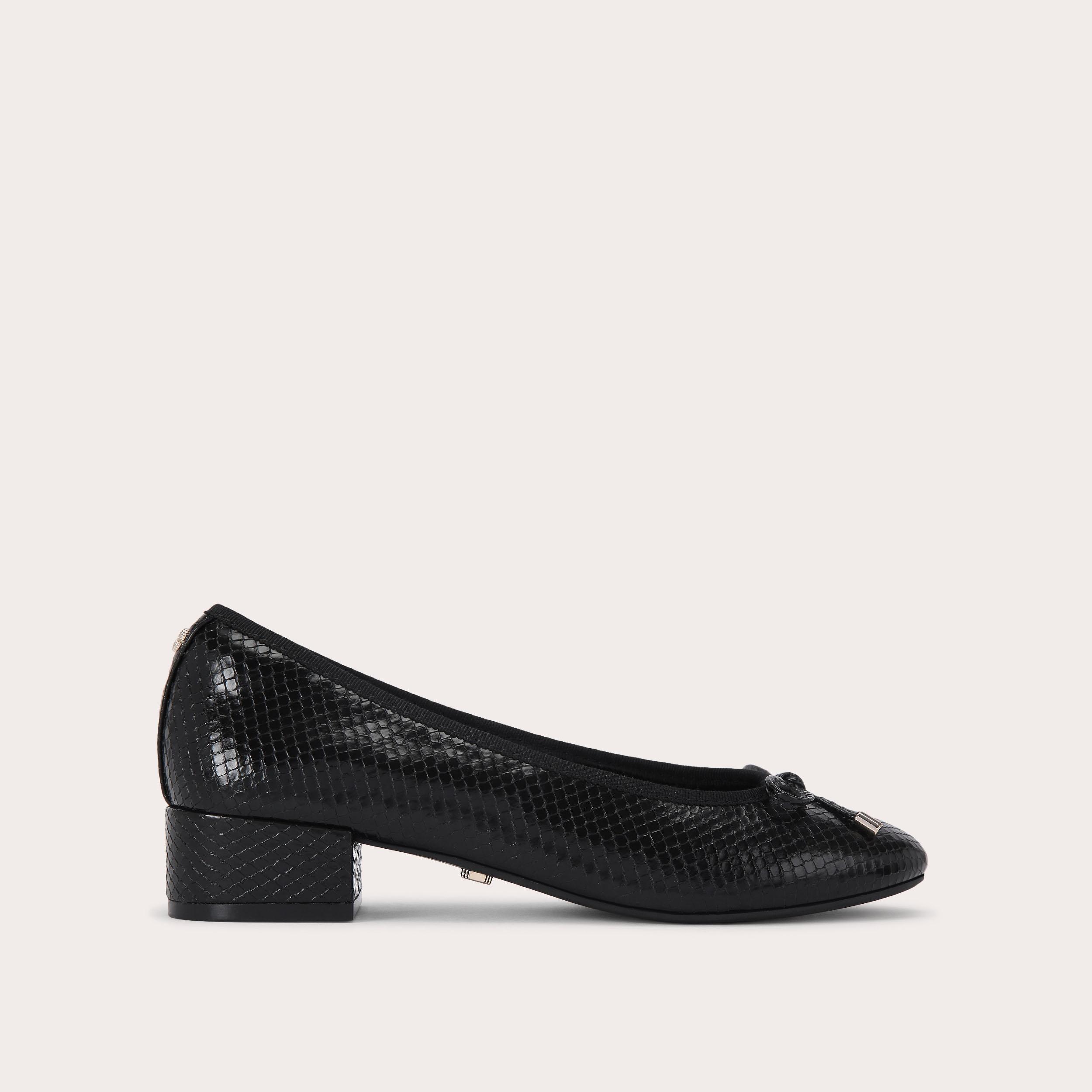 Carvela ladies flat shoes online