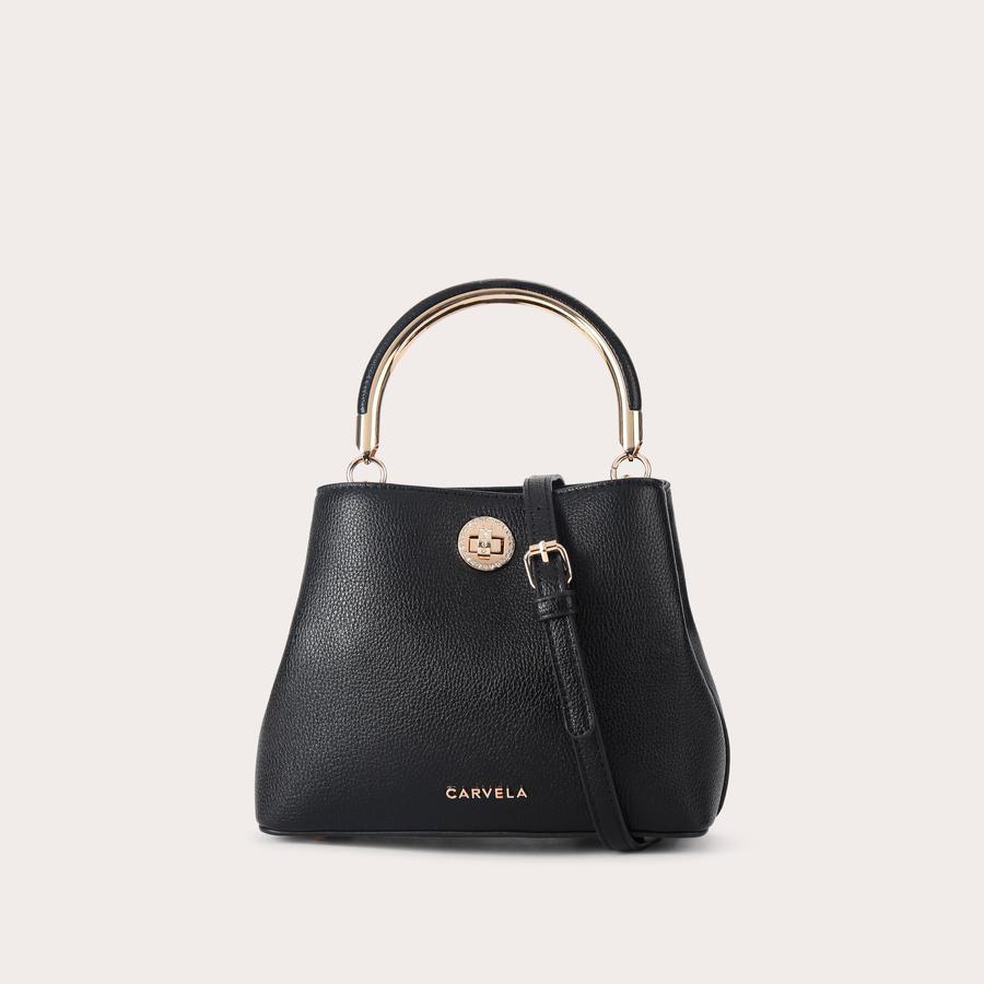KABAブラック38 JACKPOT TOP HANDLE Black Grained Handle Bag by CARVELA