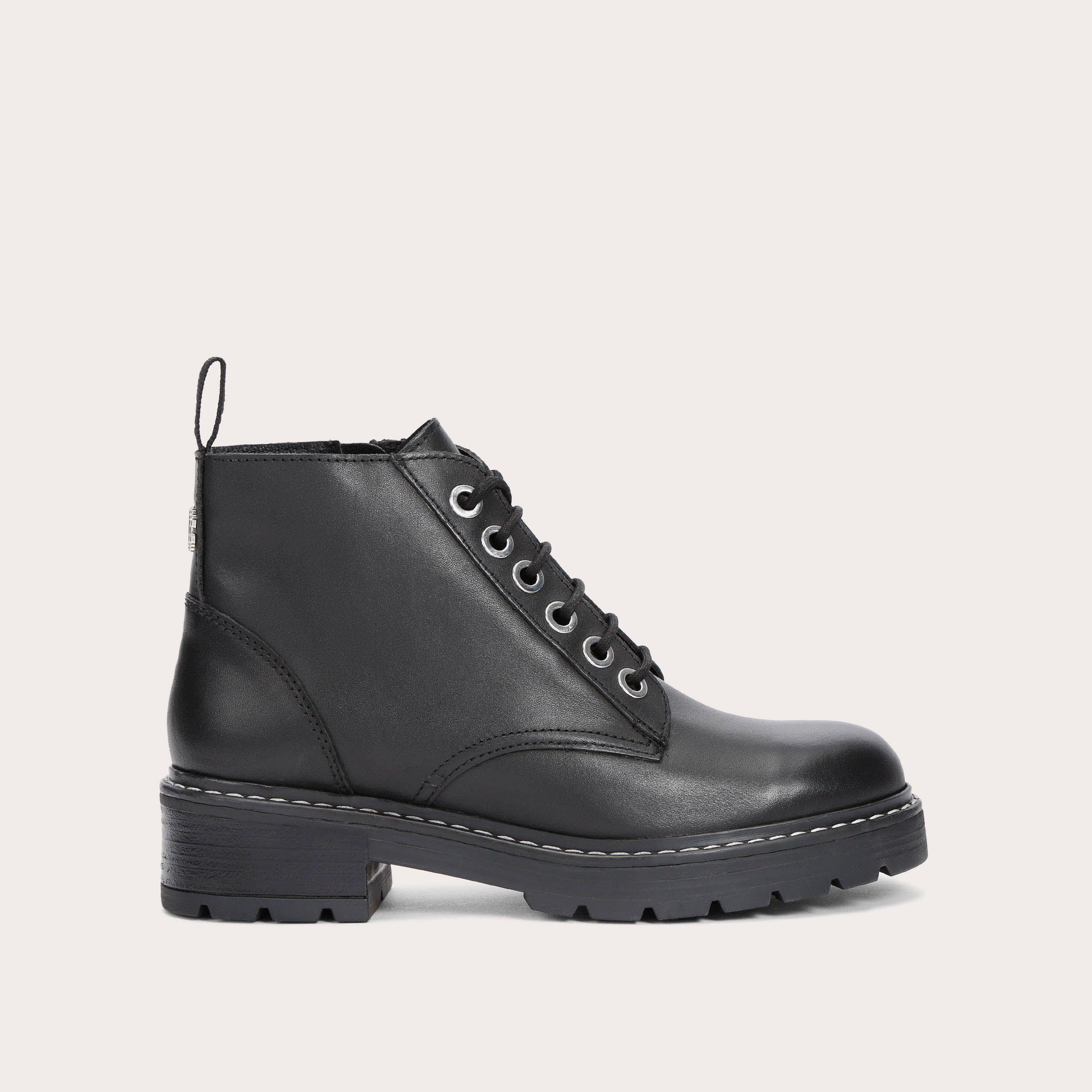 Carvela toby outlet boots black