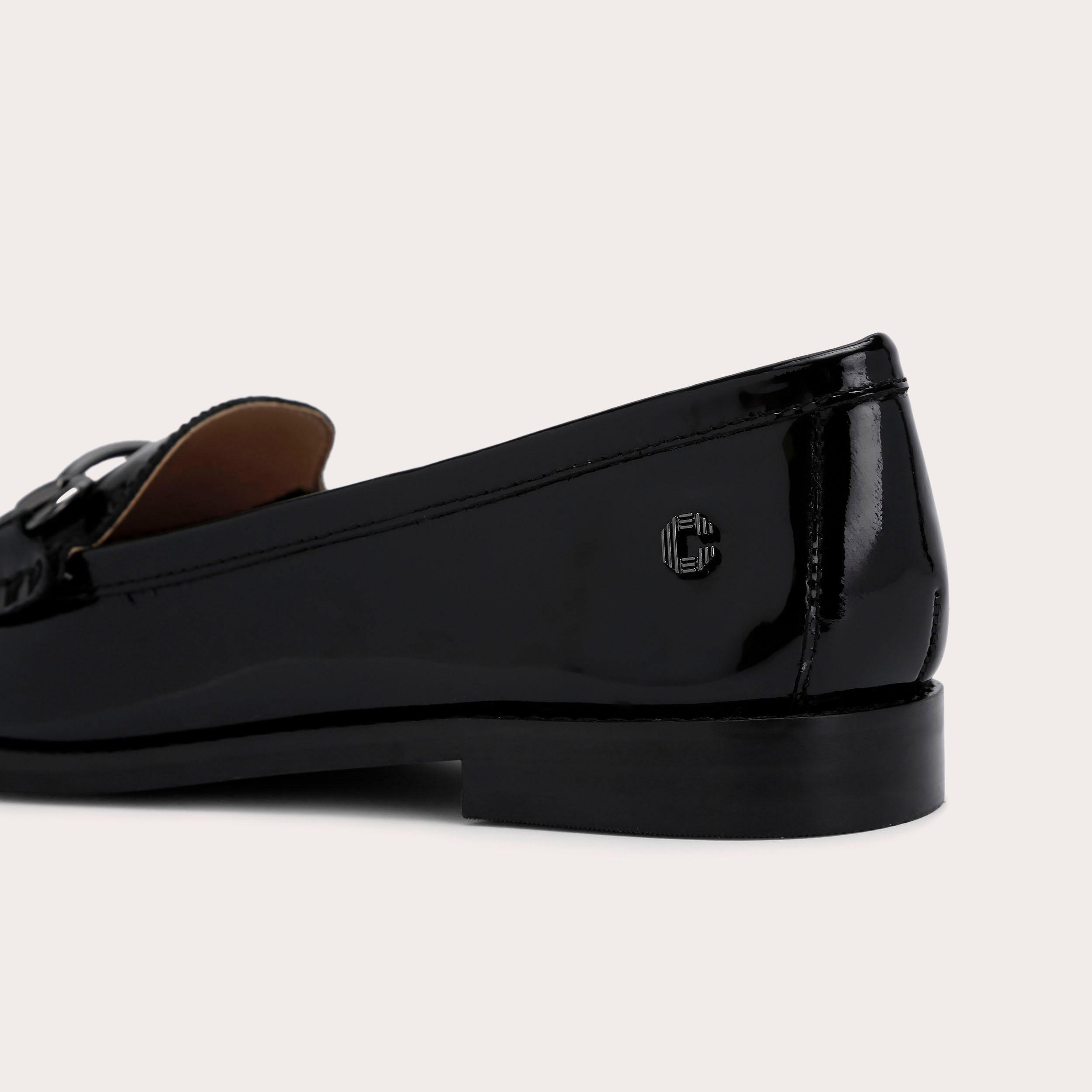 Snap Loafer