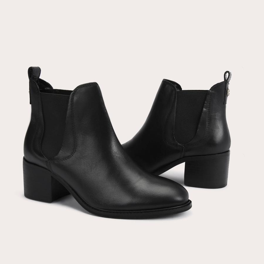 Depp leather heeled chelsea boots sale