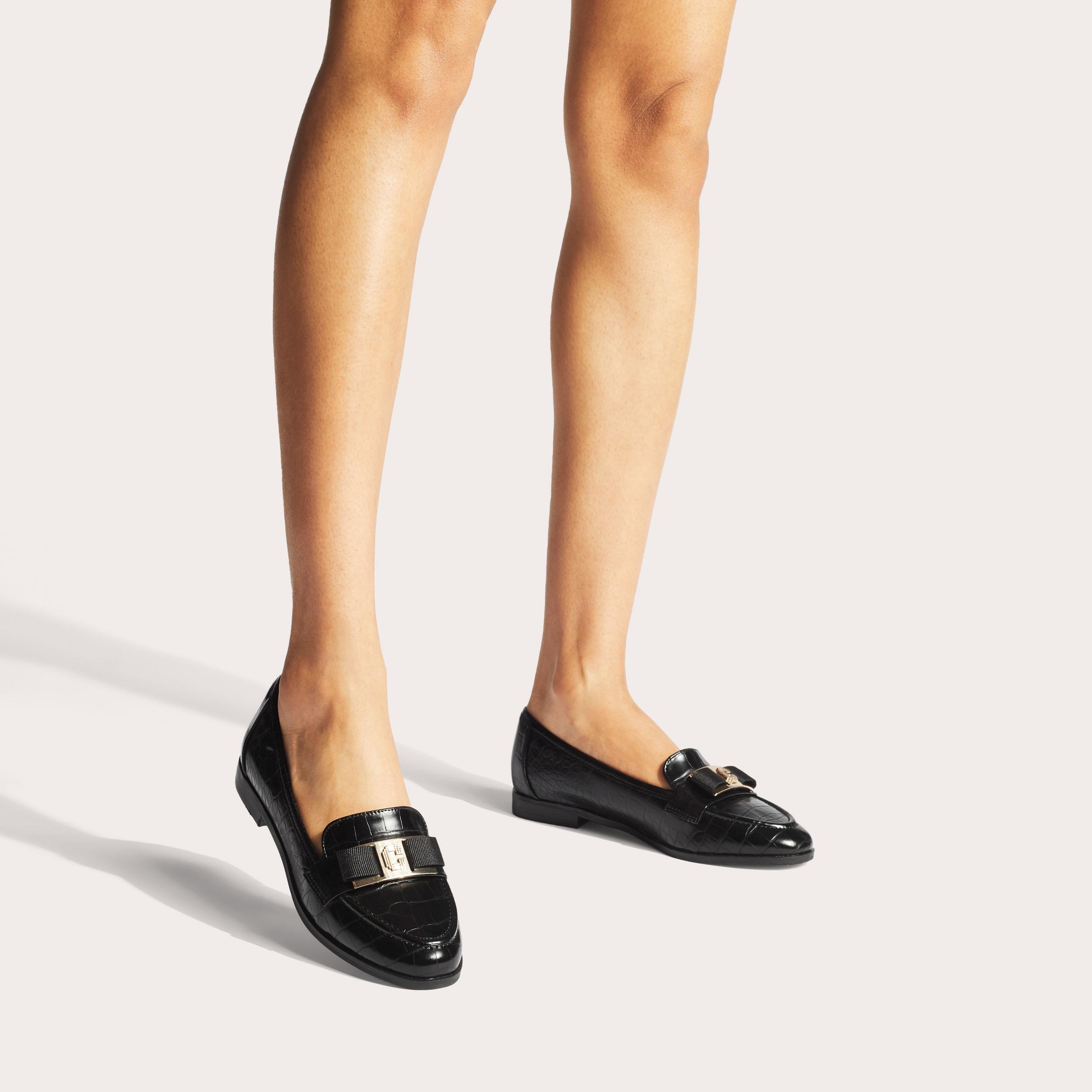 Carvela flat 2025 black shoes